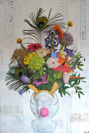 Bubblegum Flowers painted by WVD ART